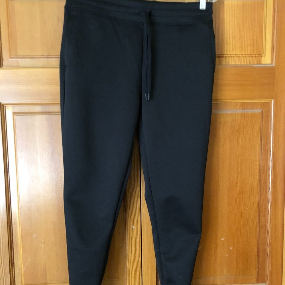 Black 32º Joggers